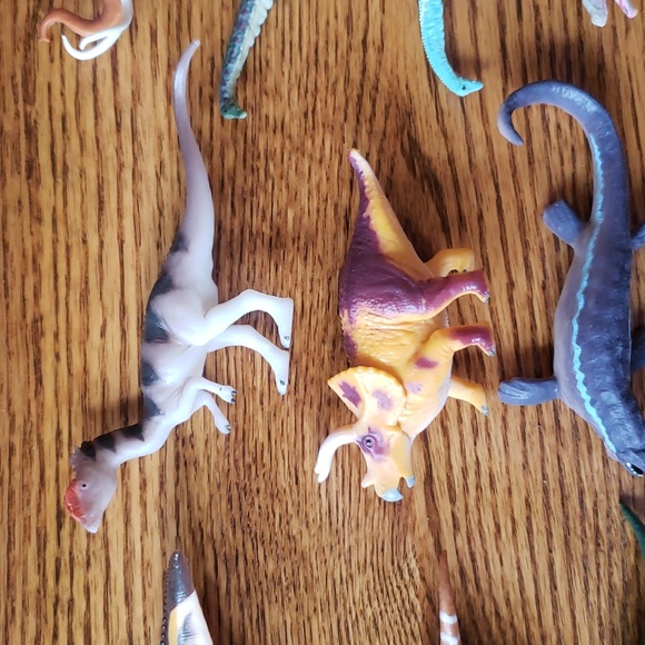 14 4" Dinosaur Toys - Picture 4 of 7